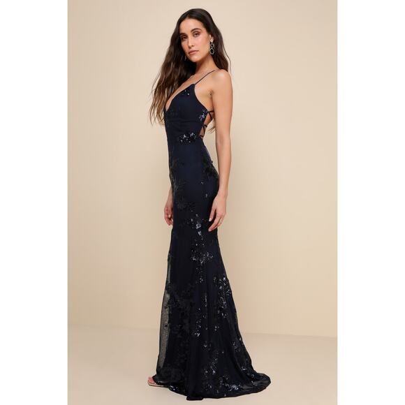 NWT Lulus Valhalla Navy Blue Sequin Lace-Up Maxi Dress Banquet Gala NYE Glam L - Picture 3 of 10
